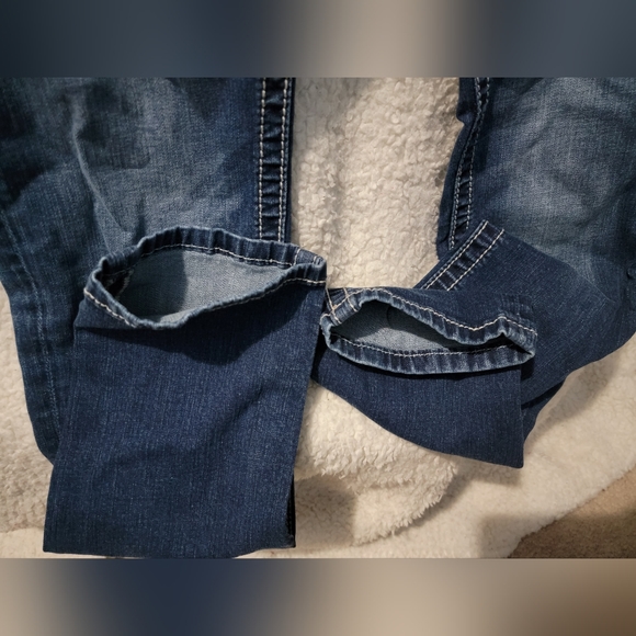 MISS ME Jeans 2 pair for 1 like new. Never worn Size 28. Lowest price. - Picture 11 of 12